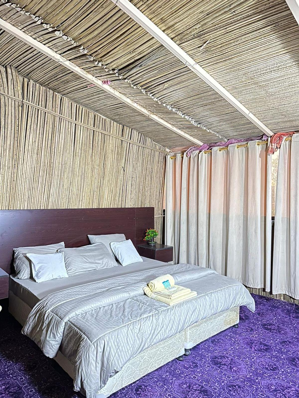 Wahiba Bedouin Rustic Camp Hotel Badīyah Exterior photo