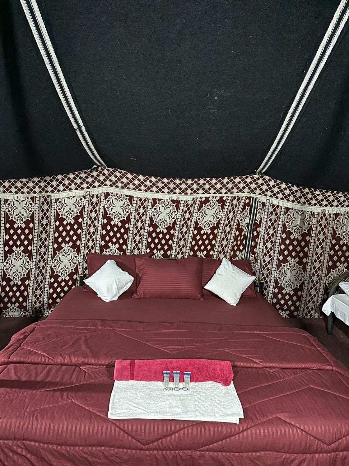 Wahiba Bedouin Rustic Camp Hotel Badīyah Exterior photo