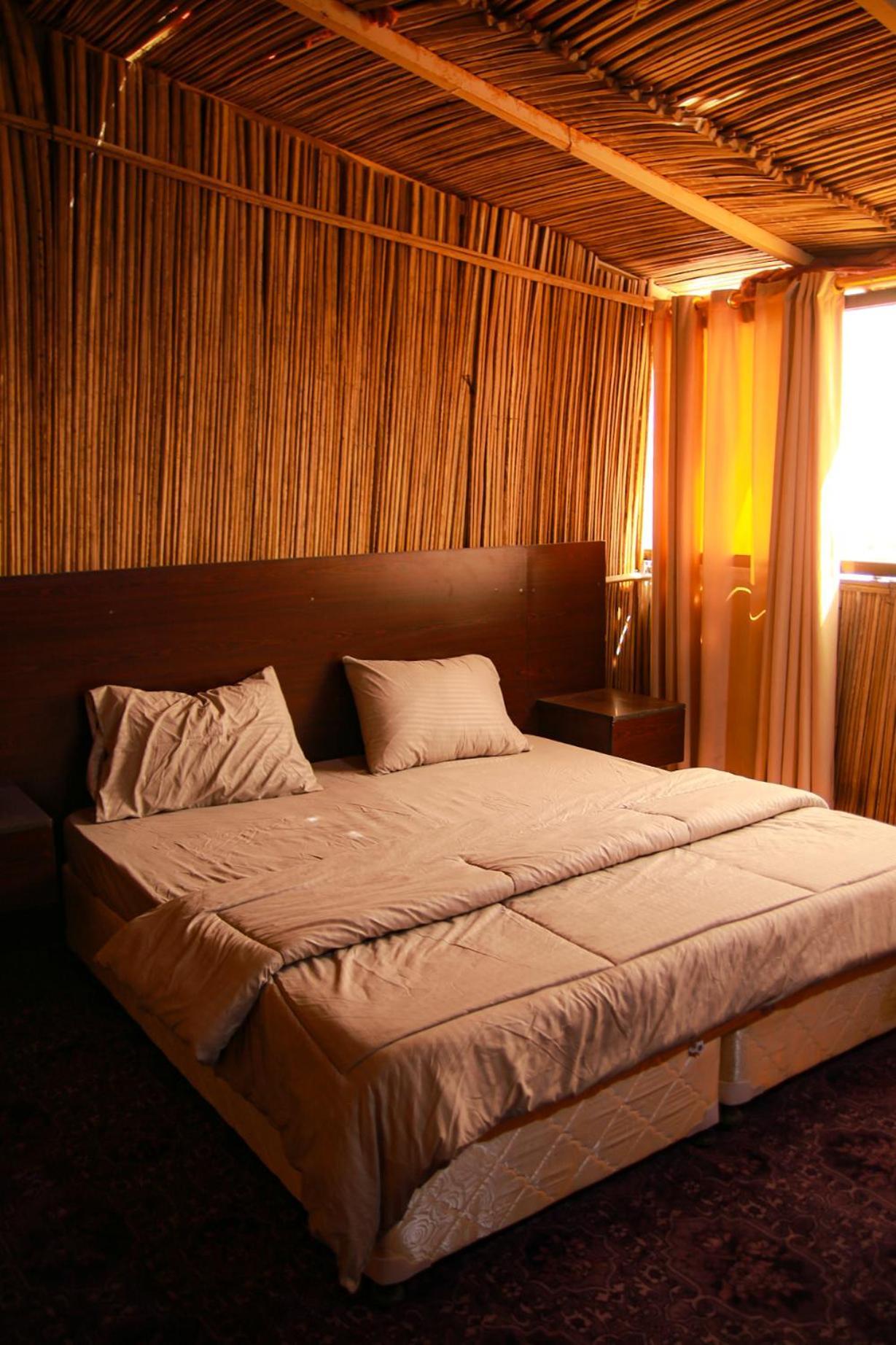 Wahiba Bedouin Rustic Camp Hotel Badīyah Exterior photo